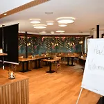 Gæstehus Deutsches Haus Restaurant Gastwirtschaft Biergarten Am Radweg 3*