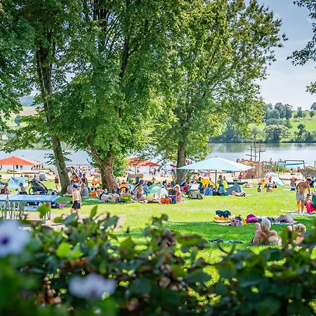 Deutsches Haus Restaurant Gastwirtschaft Biergarten Am Radweg