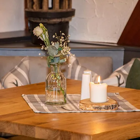 Deutsches Haus Restaurant Gastwirtschaft Biergarten Am Radweg 3* Bermuthshain