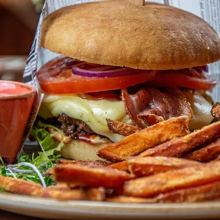 Deutsches Haus Restaurant Gastwirtschaft Biergarten Am Radweg Bermuthshain