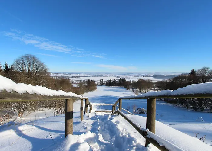 Pensión Deutsches Haus Restaurant Gastwirtschaft Biergarten Am Radweg Bermuthshain