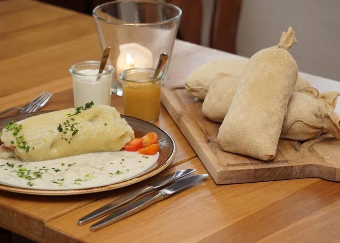 Deutsches Haus Restaurant Gastwirtschaft Biergarten Am Radweg Bermuthshain