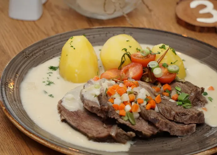 Pensión Deutsches Haus Restaurant Gastwirtschaft Biergarten Am Radweg Bermuthshain