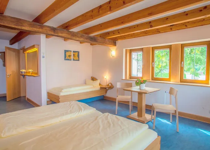 Deutsches Haus Restaurant Gastwirtschaft Biergarten Am Radweg Pensión 4*