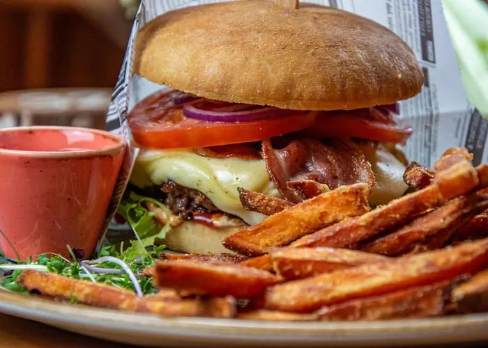 Deutsches Haus Restaurant Gastwirtschaft Biergarten Am Radweg Bermuthshain