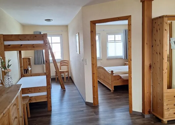 Pensión Deutsches Haus Restaurant Gastwirtschaft Biergarten Am Radweg Bermuthshain