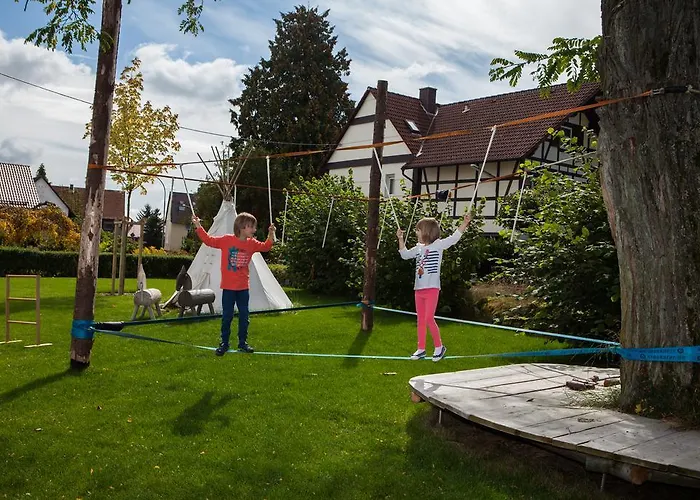 Deutsches Haus Restaurant Gastwirtschaft Biergarten Am Radweg Pensjonat Bermuthshain
